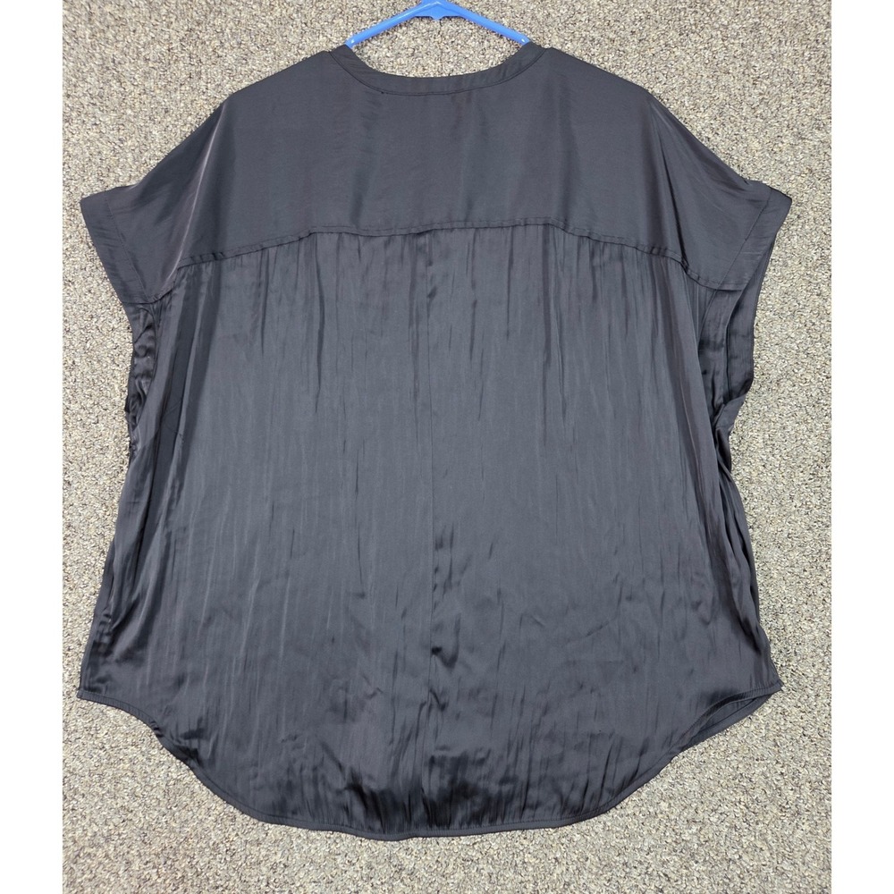 Old‎ Navy Henley Blouse Women XL Black Satin Short Sleeve High Low Top - Picture 3 of 6